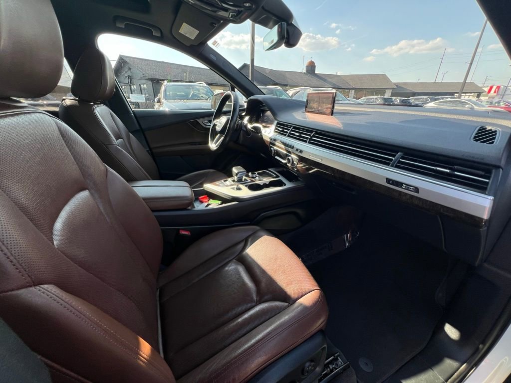 Used 2019 Audi Q7 2.0T Premium Plus w/ Premium Plus Package image 31