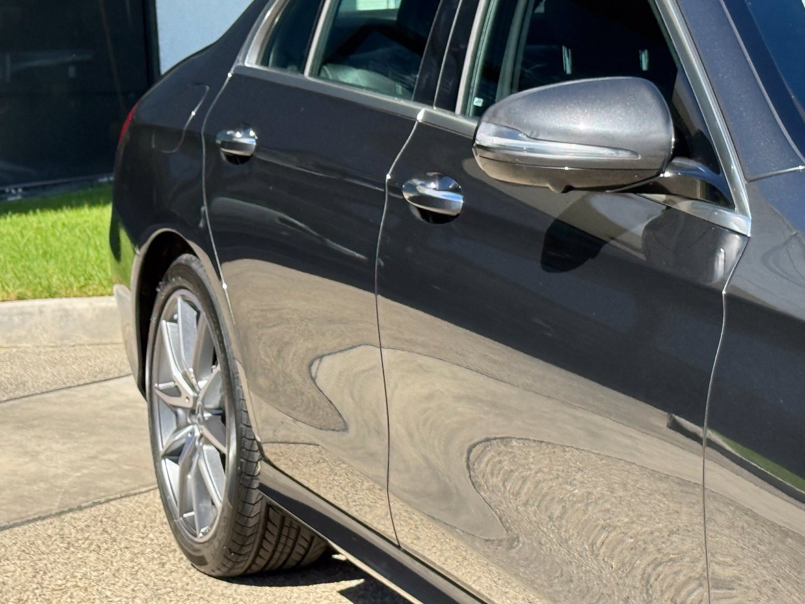 Used 2023 Mercedes-Benz E 350 Sedan image 9