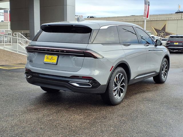 New 2026 Lincoln Nautilus Premier image 2