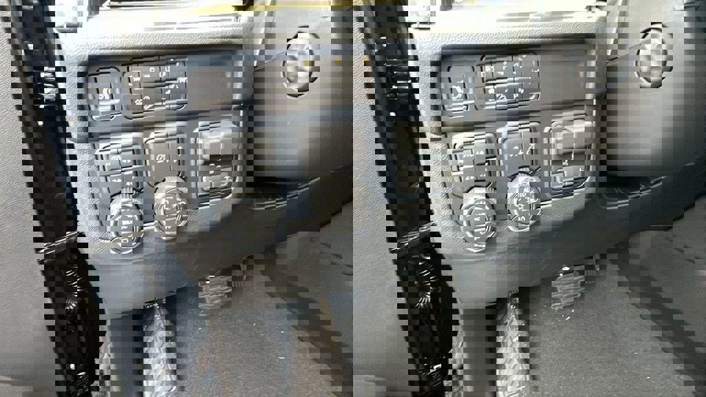 New 2026 Chevrolet Tahoe High Country image 21