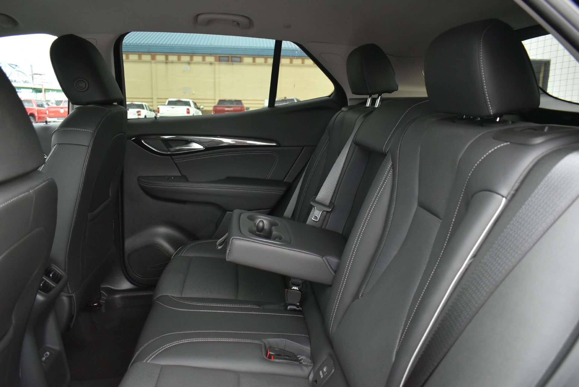Used 2023 Buick Envision Essence AWD/4WD image 16
