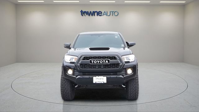 Used 2016 Toyota Tacoma TRD Sport w/ Towing Package image 9