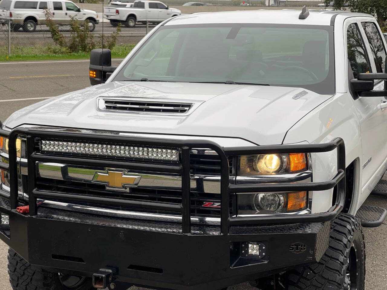 Used 2017 Chevrolet Silverado 2500 LT w/ Z71 Package, Off-Road AWD/4WD image 51