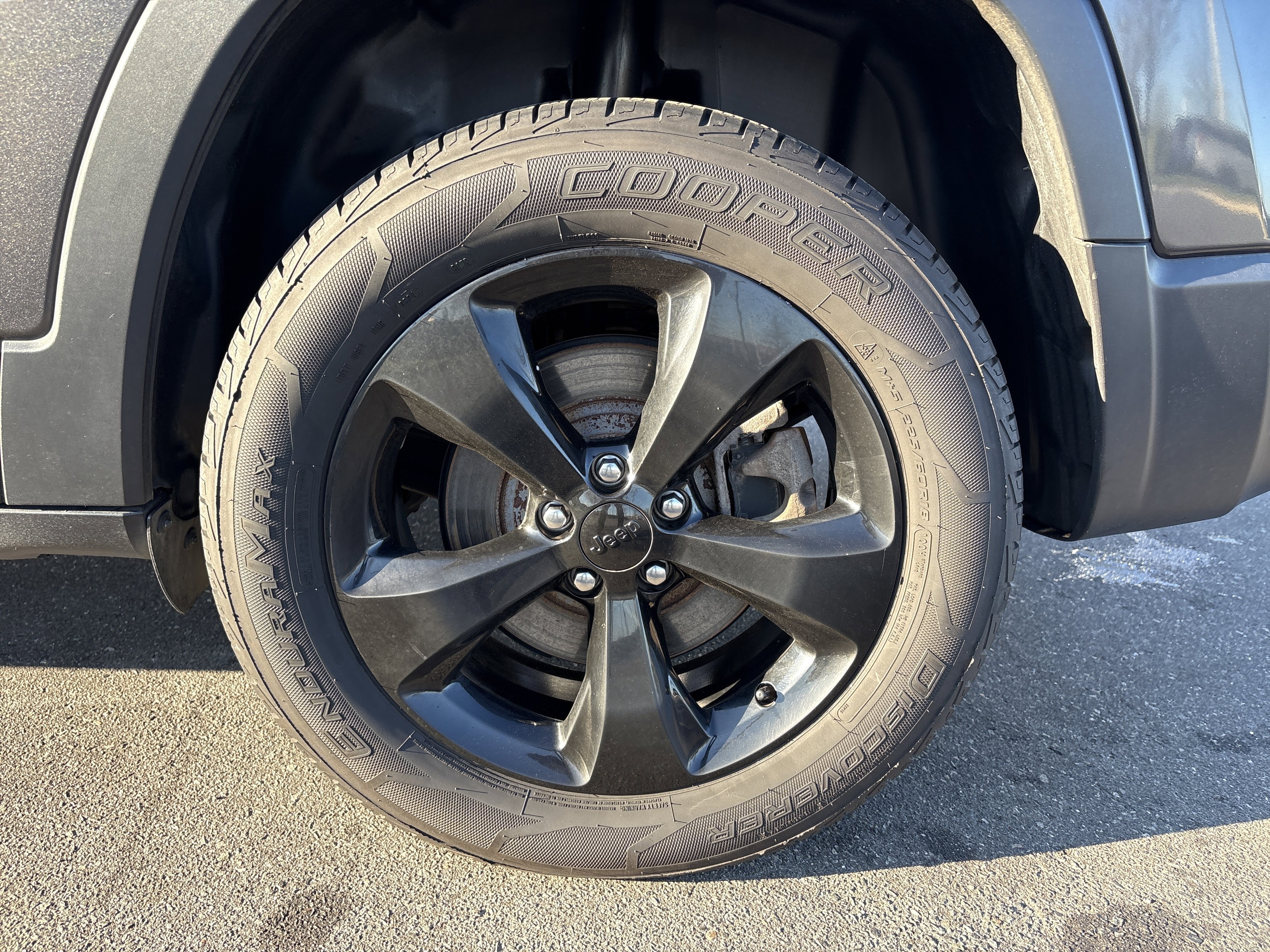 Certified 2021 Jeep Cherokee Latitude Plus image 13