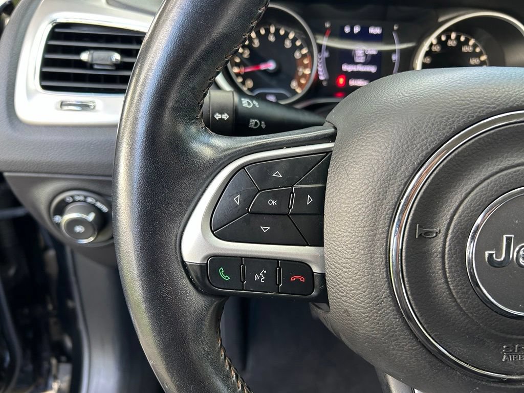 Certified 2020 Jeep Compass Latitude FWD image 20
