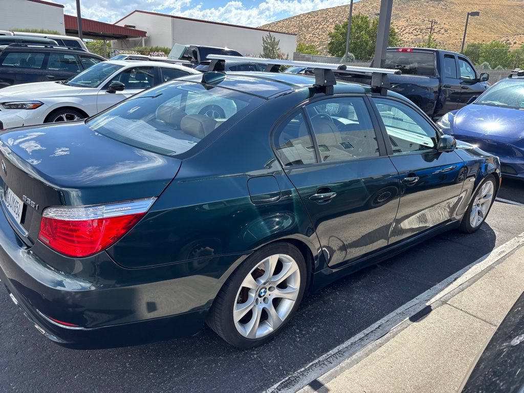 Used 2010 BMW 535i Sedan w/ Sport Pkg RWD image 2
