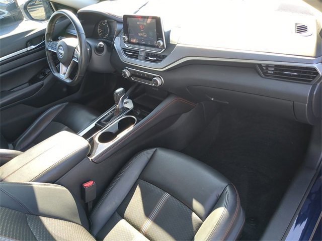 Used 2024 Nissan Altima 2.5 SR image 14