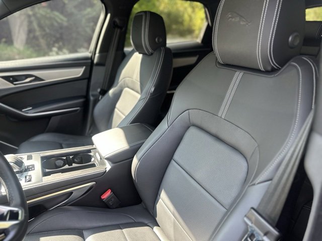 Used 2025 Jaguar F-PACE R-Dynamic S image 13
