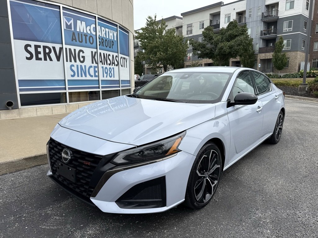 Used 2023 Nissan Altima 2.5 SR