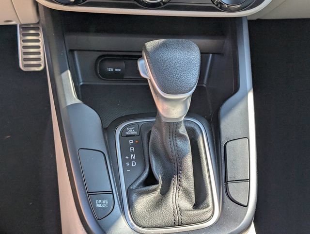 Used 2025 Kia Soul LX w/ LX Technology Package FWD image 20
