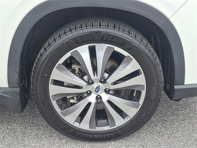 Used 2022 Subaru Ascent Limited w/ Technology Package image 8