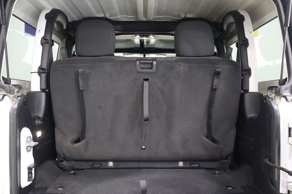 Used 2023 Jeep Wrangler Sport image 25