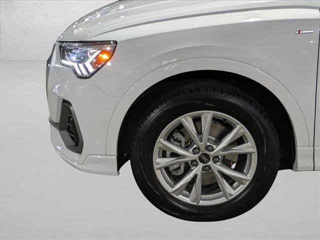 Used 2025 Audi Q3 2.0T Premium w/ Convenience Package image 30