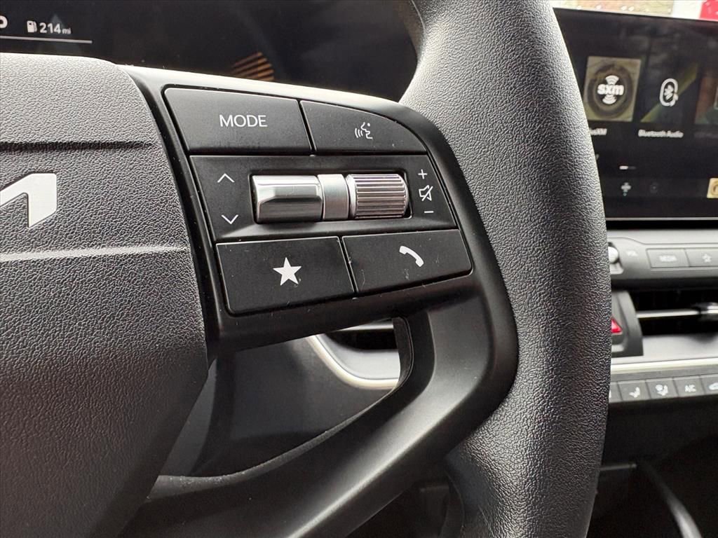 Used 2025 Kia K4 LXS image 12