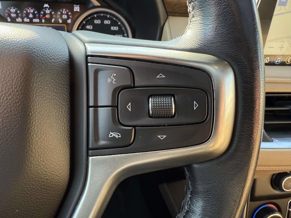 Used 2021 Chevrolet Tahoe Premier AWD/4WD image 24