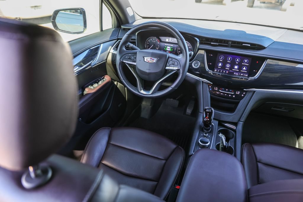 Used 2022 Cadillac XT6 Premium Luxury FWD image 29