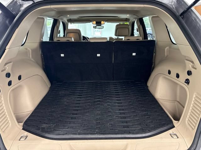 Used 2021 Jeep Grand Cherokee Limited w/ Trailer Tow Group IV AWD/4WD image 9