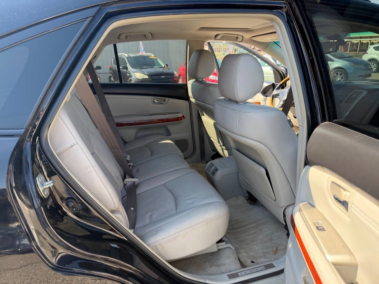 Used 2005 Lexus RX 330 AWD image 12