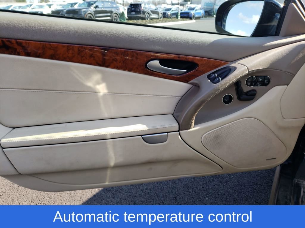 Used 2009 Mercedes-Benz SL 550 SL 550 image 14