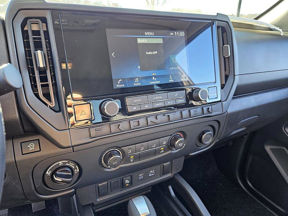 New 2026 Nissan Frontier S image 18