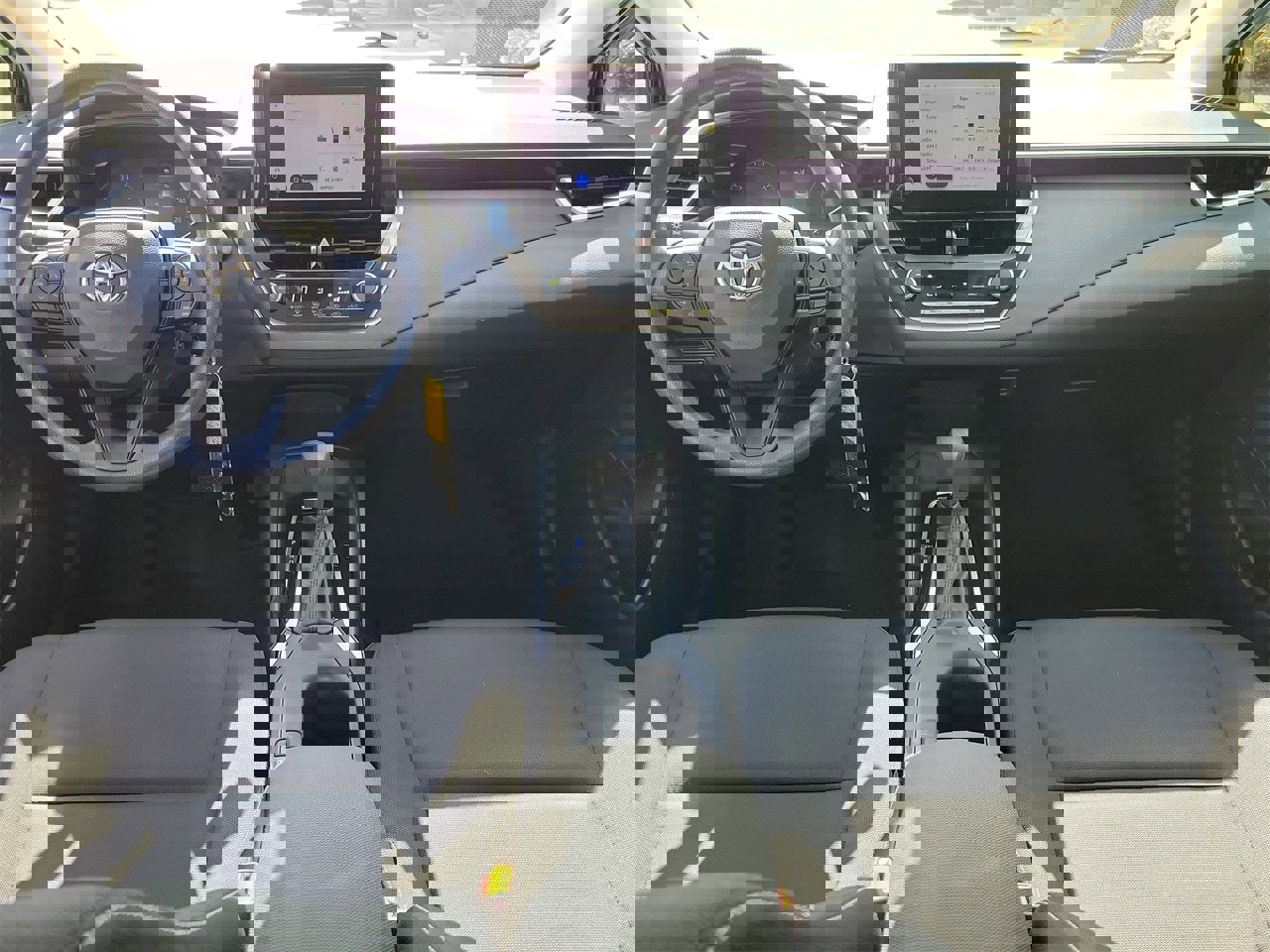 Used 2024 Toyota Corolla LE image 12