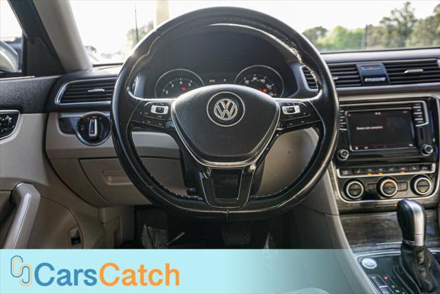 Used 2018 Volkswagen Passat 2.0T SE FWD image 21