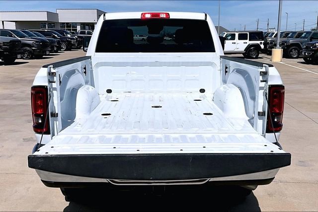 Used 2025 RAM 2500 Tradesman w/ Chrome Appearance Group image 14