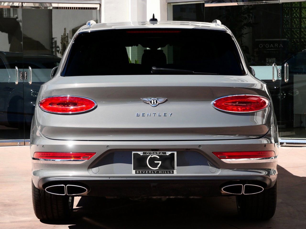 Used 2025 Bentley Bentayga AWD/4WD image 8