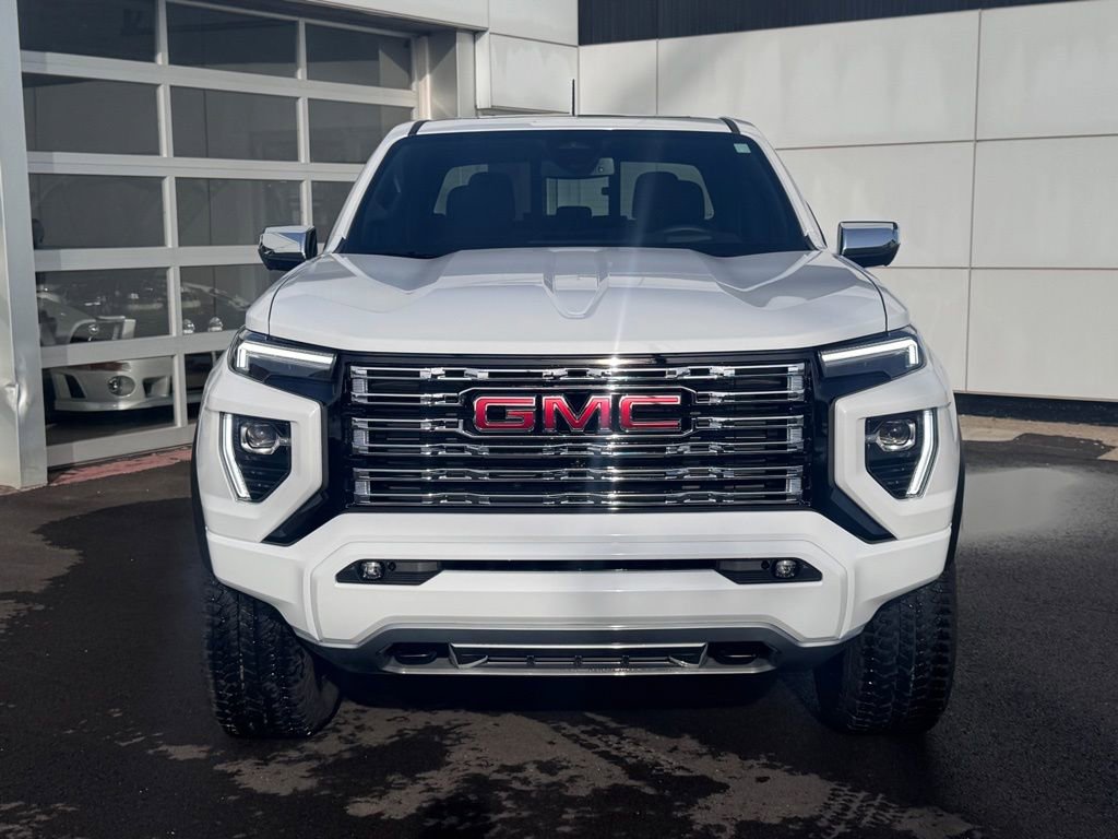 Used 2026 GMC Canyon Denali image 9