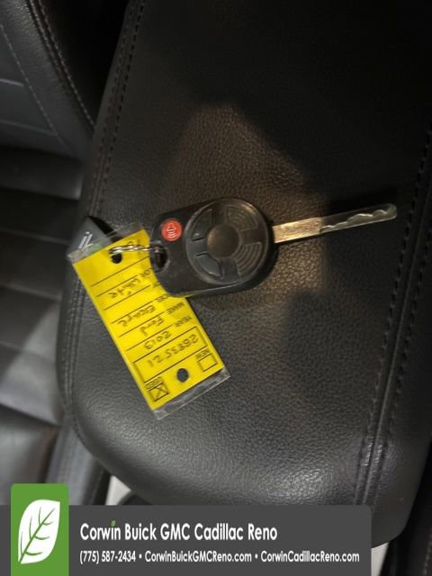 Used 2013 Ford Escape SEL image 39