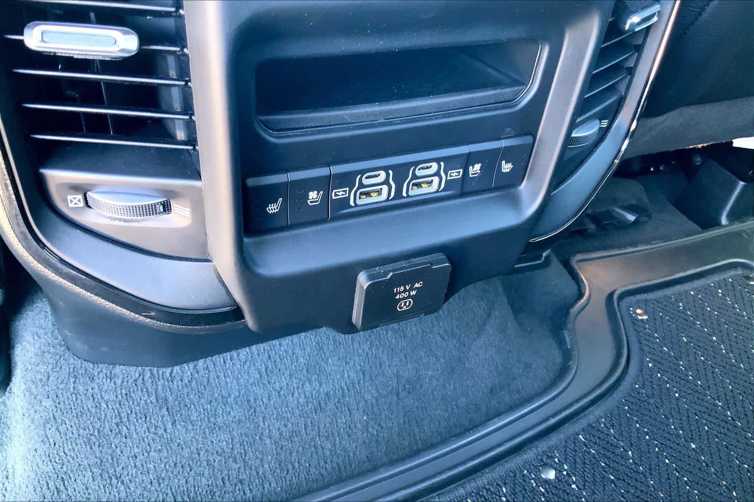 Used 2023 RAM 1500 Limited AWD/4WD image 30