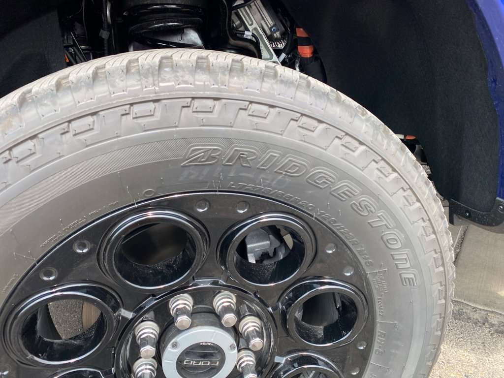 New 2026 Ford F250 4x4 Crew Cab Super Duty image 3