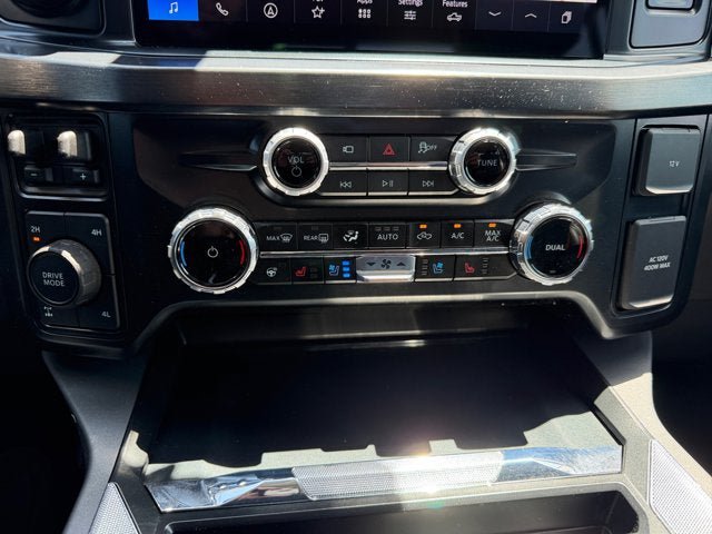 Used 2025 Ford F250 Lariat w/ Lariat Ultimate Package AWD/4WD image 17