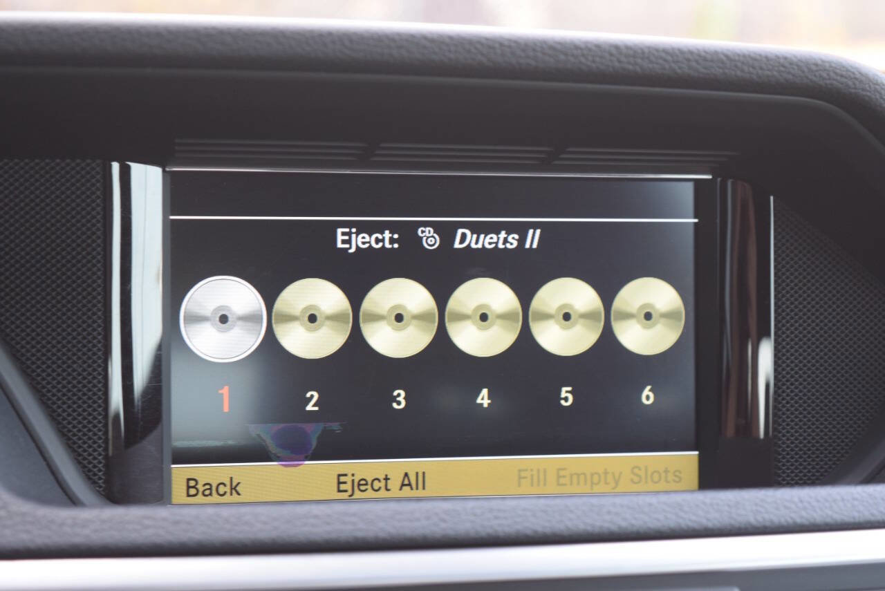 Used 2011 Mercedes-Benz E 350 4MATIC Wagon image 36