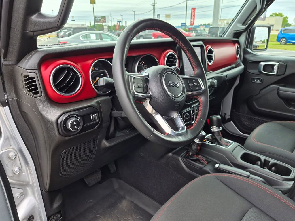 Used 2023 Jeep Gladiator Rubicon w/ LED Lighting Group AWD/4WD image 13