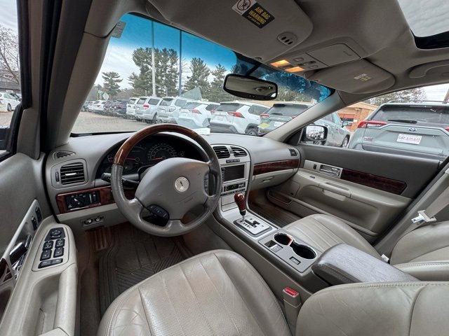 Used 2004 Lincoln LS image 25