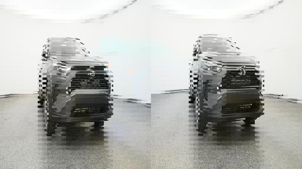 New 2025 Toyota RAV4 XLE image 30