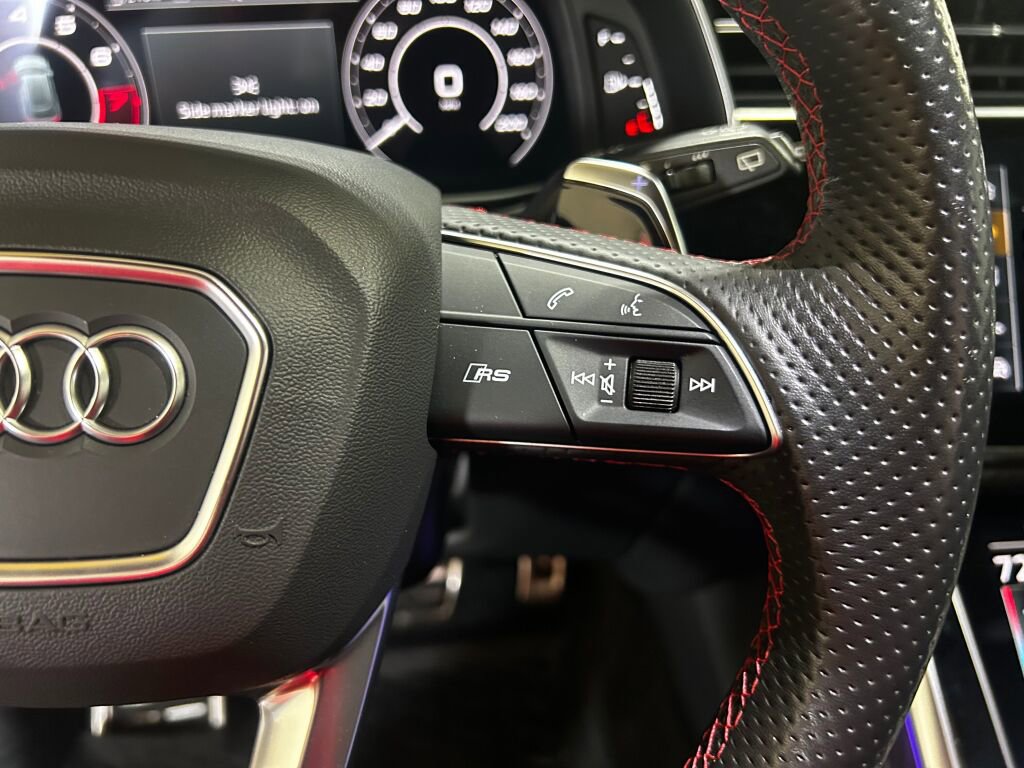 Used 2022 Audi RS Q8 image 10