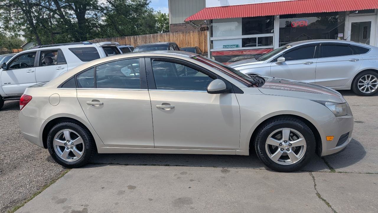 Used 2012 Chevrolet Cruze LT FWD image 4