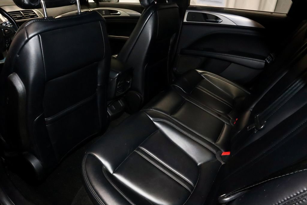 Used 2019 Lincoln MKZ Premiere FWD image 20