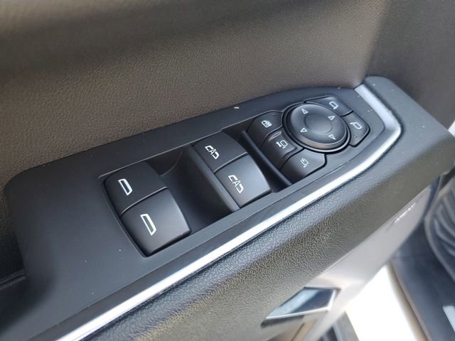 Used 2024 Chevrolet Silverado 2500 High Country w/ Technology Package image 9