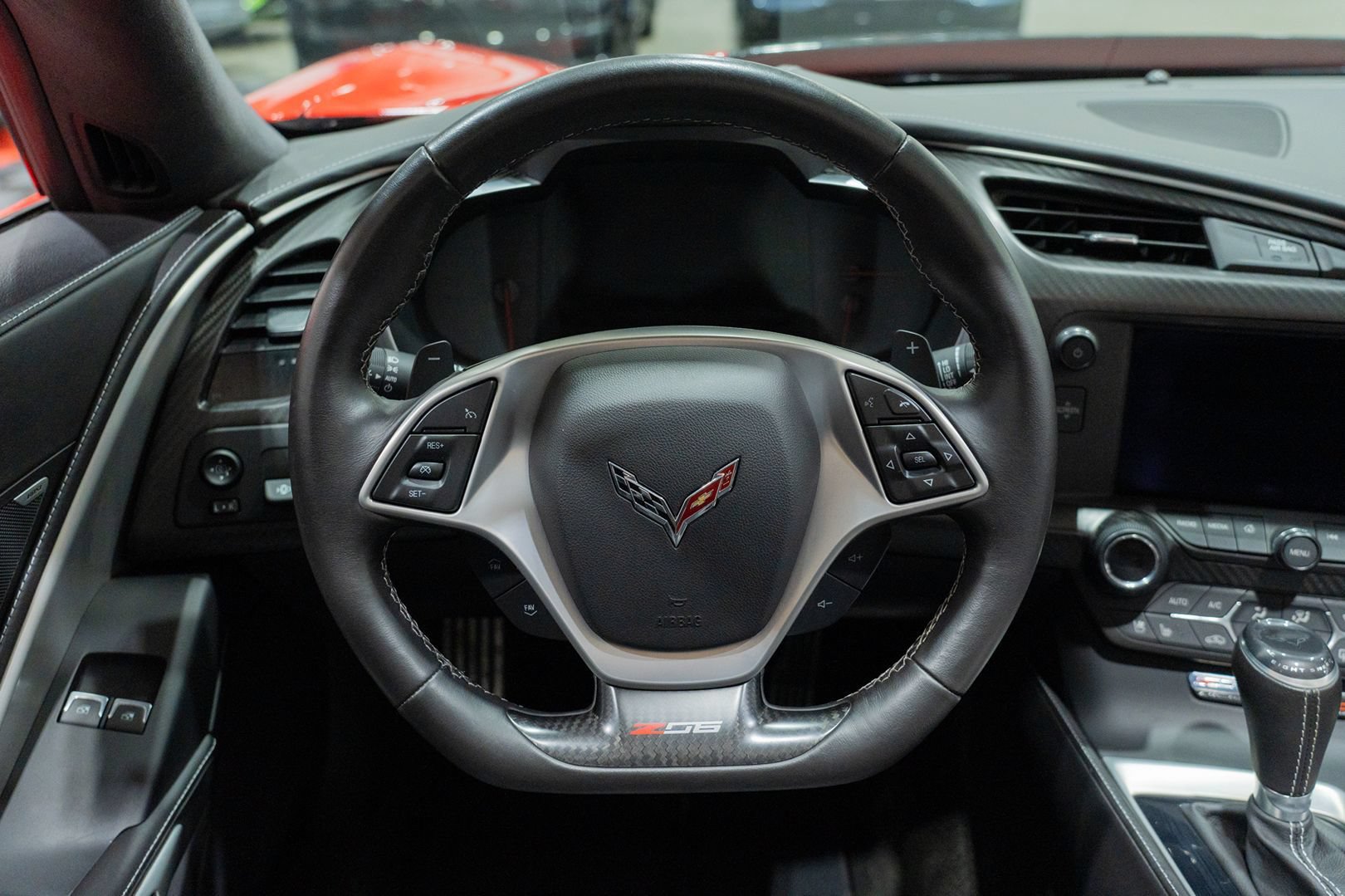 Used 2016 Chevrolet Corvette Z06 w/ 3LZ Preferred Equipment Group RWD image 39