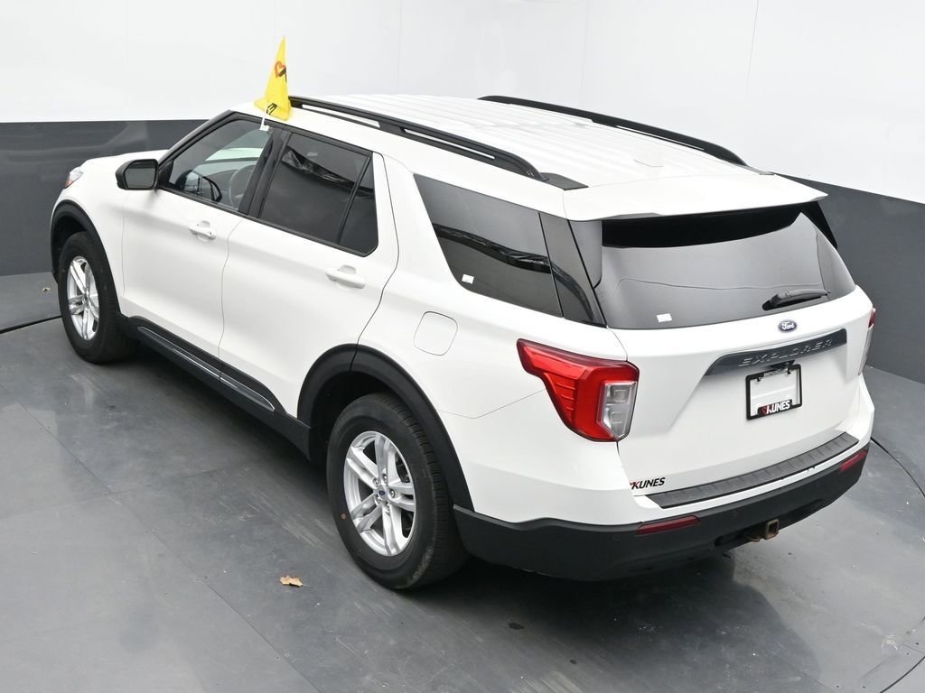 Used 2020 Ford Explorer XLT w/ Comfort Package AWD/4WD image 41
