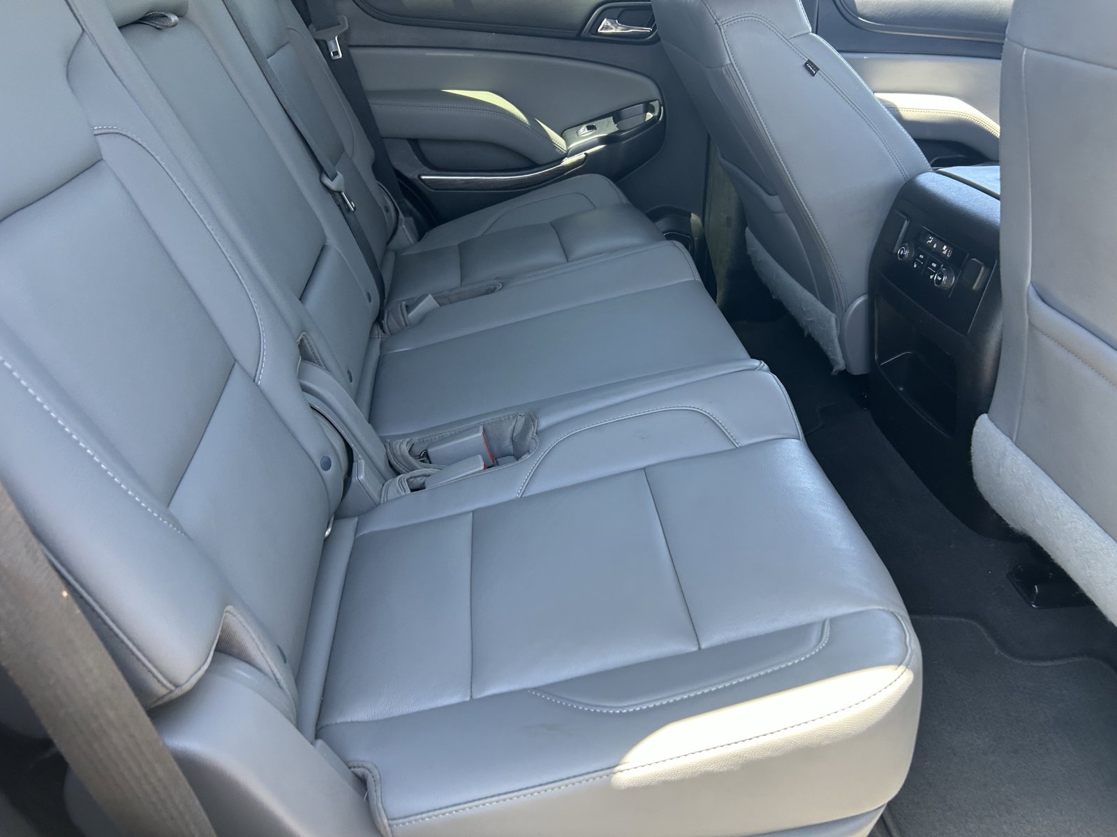 Certified 2020 Chevrolet Tahoe LT w/ Luxury Package AWD/4WD image 14
