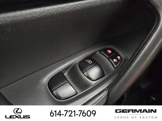 Used 2017 Nissan Rogue Sport SV AWD/4WD image 27