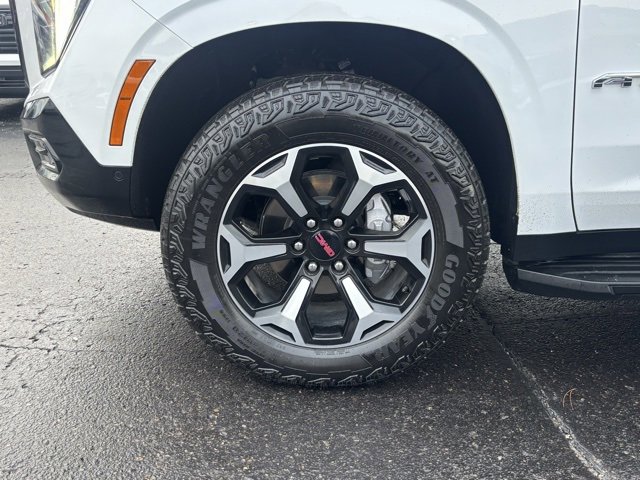 Certified 2025 GMC Yukon AT4 image 10