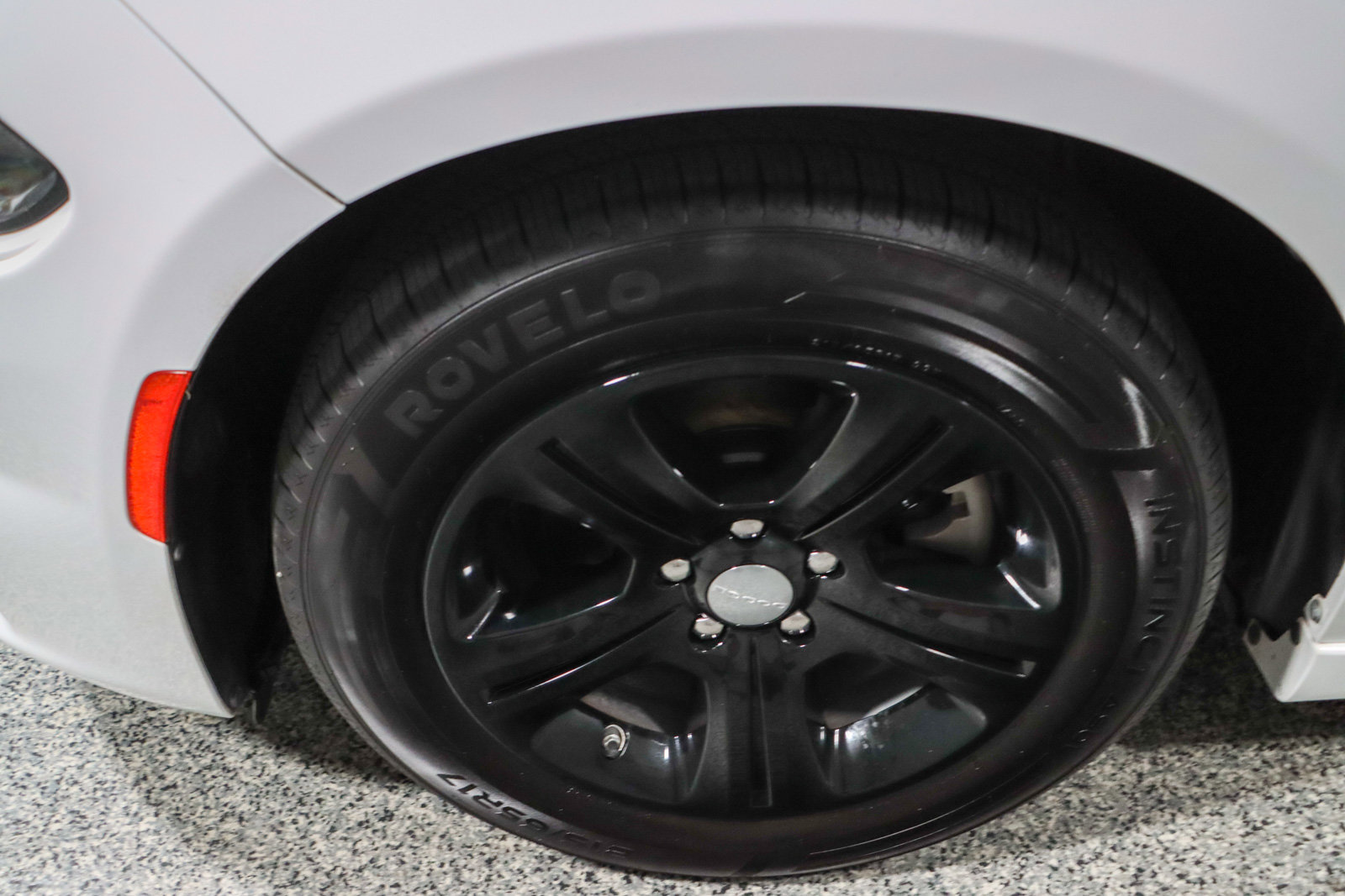 Used 2022 Dodge Charger SXT image 11