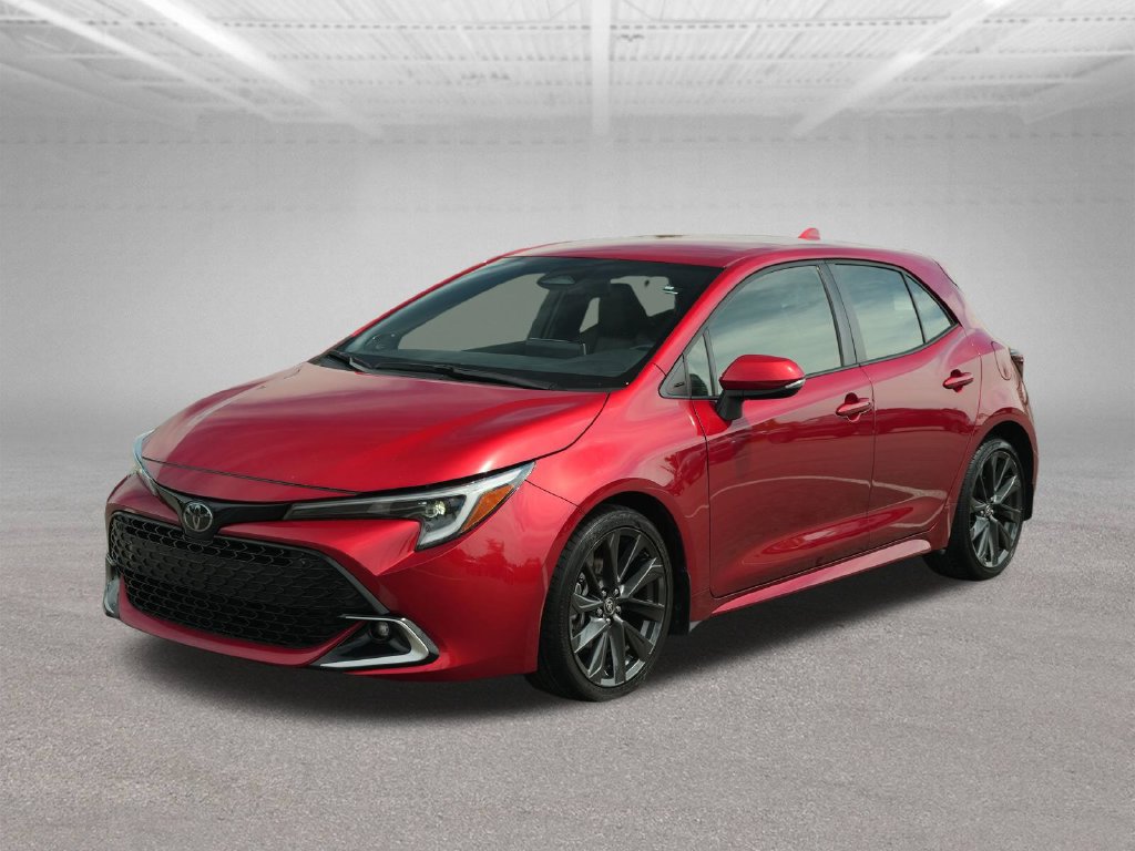 Used 2024 Toyota Corolla XSE FWD image 3