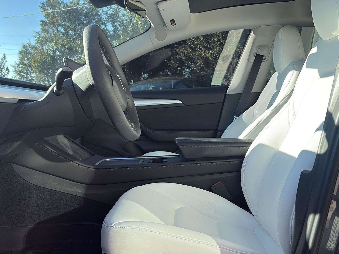 Used 2023 Tesla Model 3 Performance AWD/4WD image 13