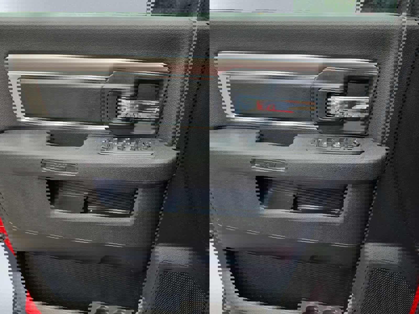 Used 2021 RAM 1500 Classic Warlock image 25